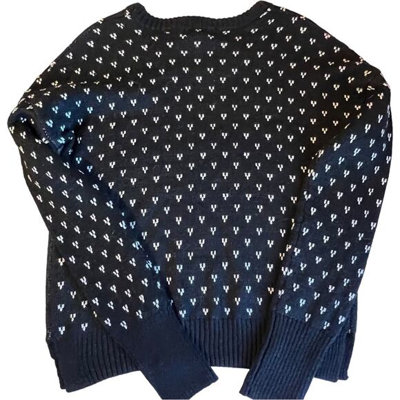 NWT Junior SO Polar Bear Heart Sweater Size XL - Picture 8 of 14